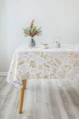 Скатерти, салфетки Скатерть Arya 160X220 Poinsettia (Белый, золотистый)